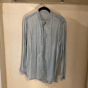 Gap 1969 softy chambray shirt